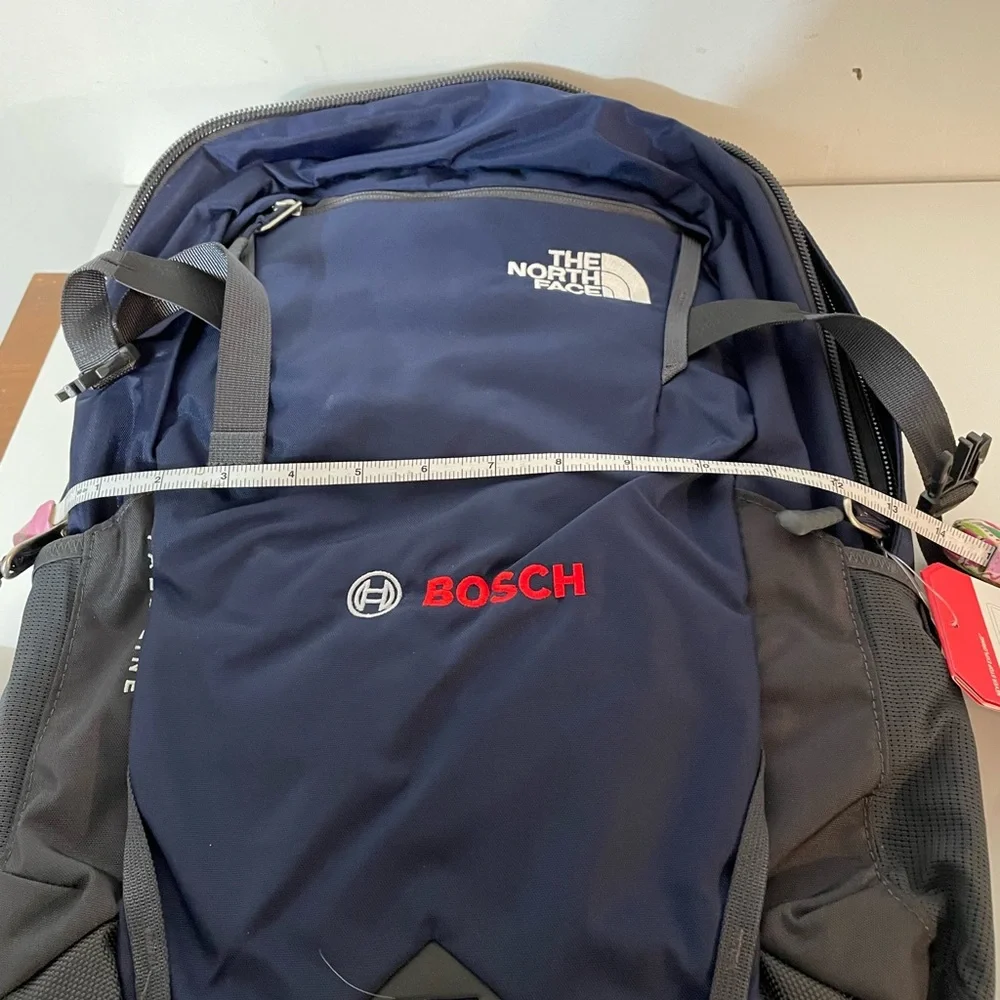 North face backpack - Picture 5 of 8